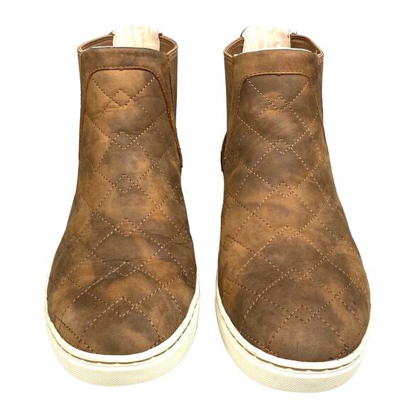 UGG Women’s Hollyn Deco Quilted Brown Slip On Ankle Boots Size US 9 - Picture 3 of 9